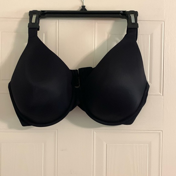 Bra - Picture 1 of 2